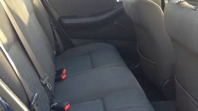 Toyota Corolla 1.6 VVT-i Linea Terra 5-deurs смотреть онлайн
