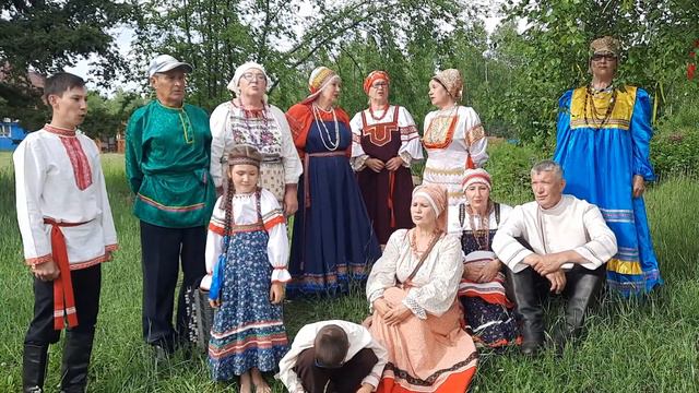 Молодка. Поет ансамбль "Реченька". смотреть онлайн