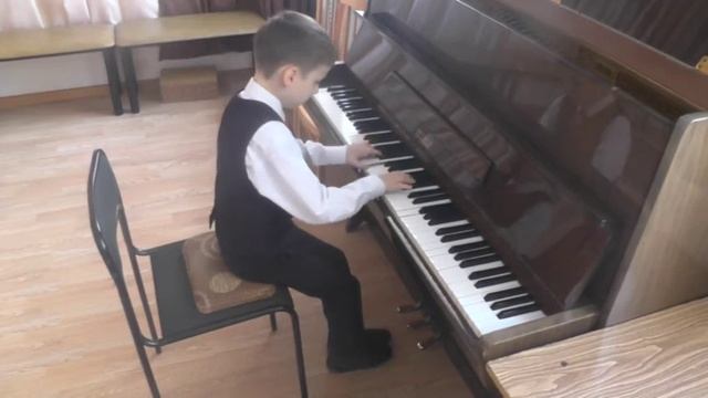 Егоров Яромир, г. Новороссийск, 8 лет, Б. Берлин - Медвежий танец смотреть онлайн