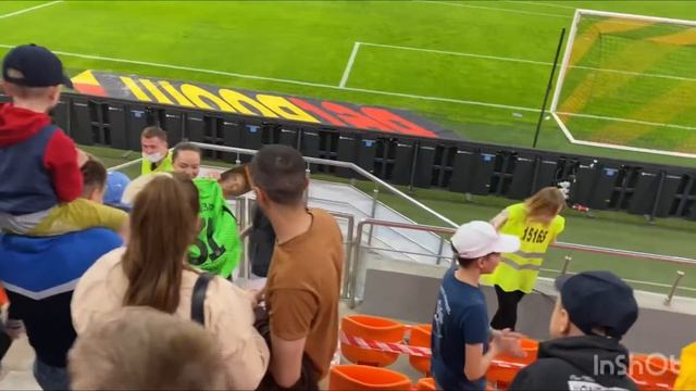 Футболка от Ярослава ￼Годзюра. ФК Урал смотреть онлайн