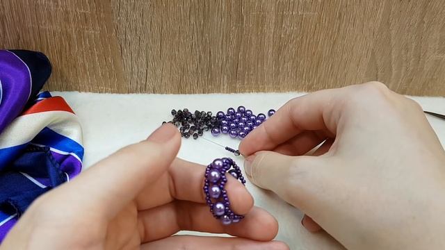 Брошь-зажим для платка или шарфа из бисера и бусин/Beaded brooch смотреть онлайн