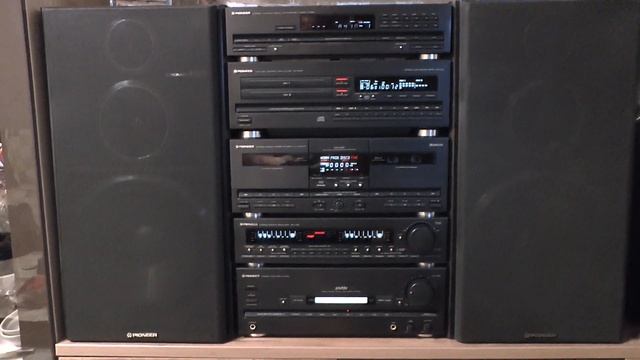 Музыкальный центр Pioneer Private B7