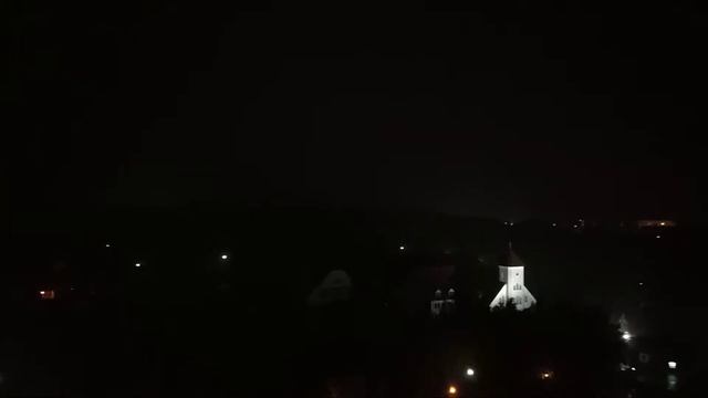В Минске от молнии пропал свет (молнией вырубило электричество) смотреть онлайн