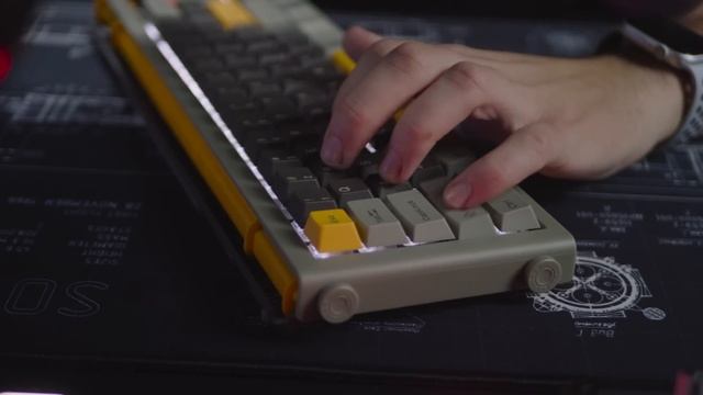 ⌨️ МЕХАНИЧЕСКАЯ КЛАВИАТУРА из БУДУЩЕГО! смотреть онлайн