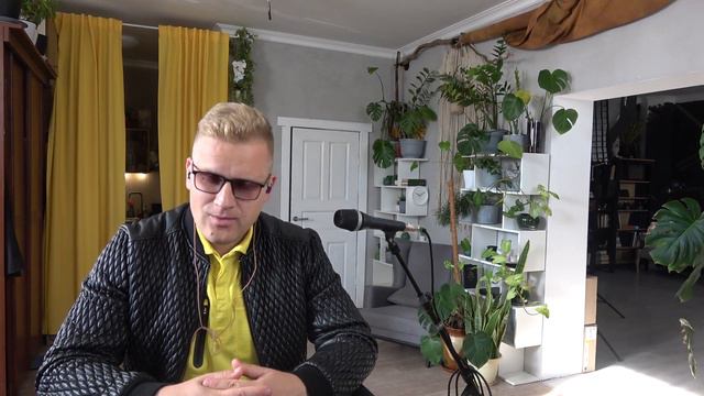 Антонов Юрий - У берез и сосен (cover) Илья Добрынин смотреть онлайн