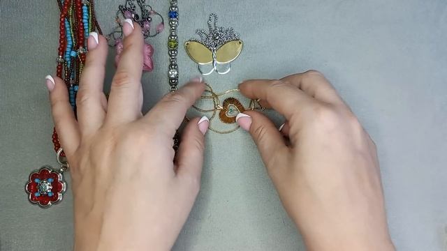 257. Винтажная коллекция украшений Avon 3 смотреть онлайн