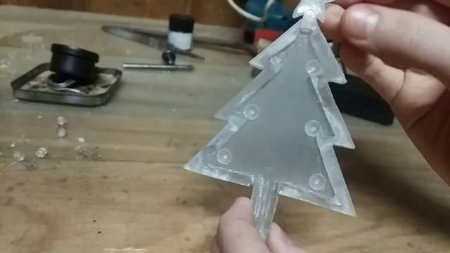самоделка СВЕТИЛЬНИК ЛЕДЯНАЯ ЁЛКА ?из оргстекла и светодиодов. Новогодняя радиосамоделка. смотреть онлайн