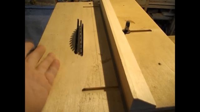 Линейка на маленькую циркулярку / Ruler on a small circular saw смотреть онлайн
