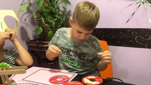 Декоративные велосипеды из старых СD от «мастер класс дети» смотреть онлайн