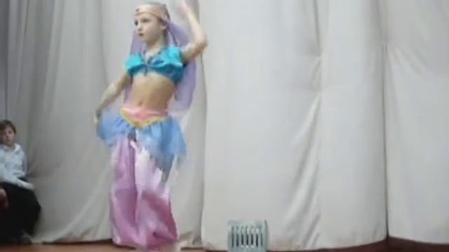 Восточный танец исп Даша Серьезнова и Тамерлан смотреть онлайн