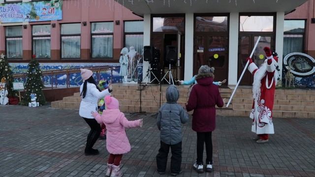 Новогодняя ярмарка 2021(Игровая программа Могилёв-Городской центр культуры 3) смотреть онлайн