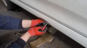 Ремонт, выправка порога саморезом