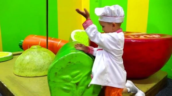 Indoor Playground with Bad Baby Learn Colors Family Fun Kids pretend play Nursery Rhyme for Kids