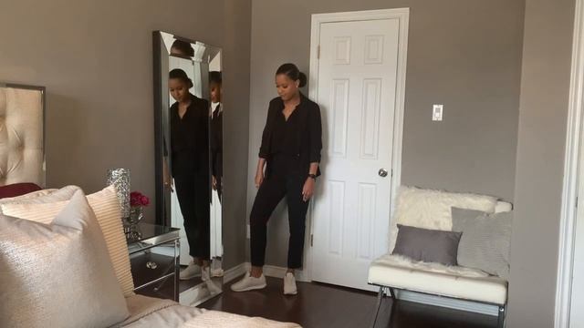 HOW TO STYLE A BLACK BLAZER | Black blazers outfit ideas | Fall 2020 смотреть онлайн