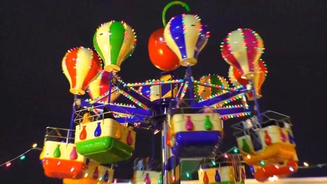Прогулка по новогодней Москве. Часть 2 смотреть онлайн