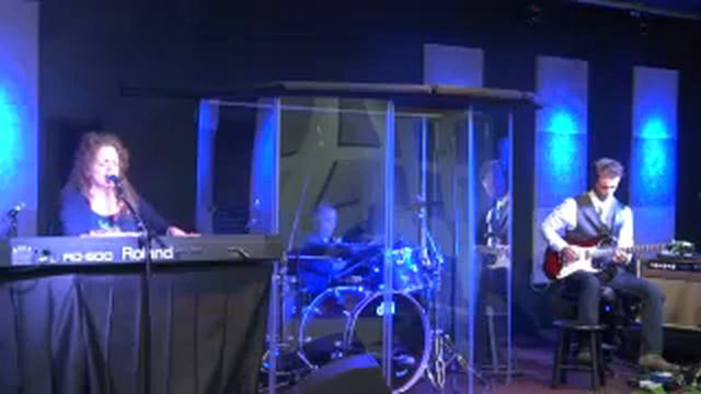 Bill,Angela & Little Austin ( BECAUSE HE LIVES ) смотреть онлайн