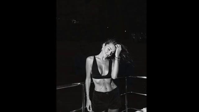 Hande Erçel told her sadness: "I have been very unhappy since Kerem left" смотреть онлайн