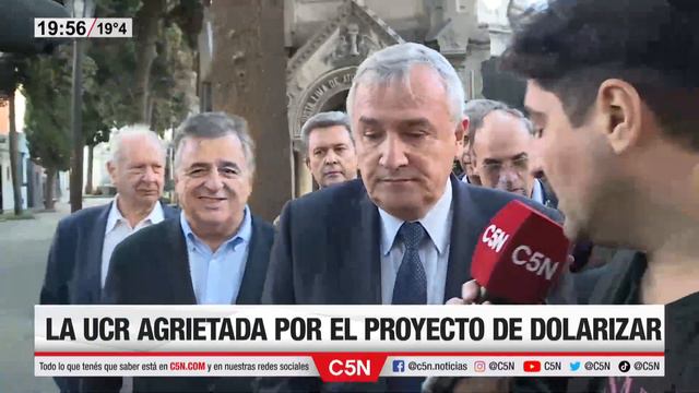 HOMENAJE a 13 AÑOS de la MUERTE de ALFONSÍN смотреть онлайн