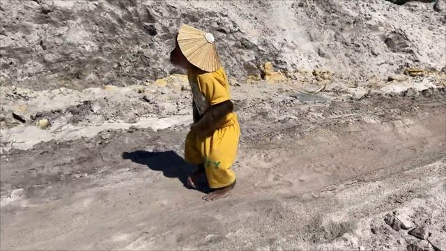 So Cute CUTIS rickshaw go fishing! feed mom смотреть онлайн