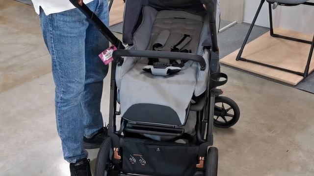 Inglesina Aptica XT 2022 Casa del Bebé Alcalá de Guadaíra Sevilla смотреть онлайн