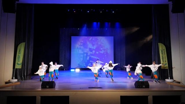 2.8. Брейкданс (начинающие), Илья Щуплов смотреть онлайн