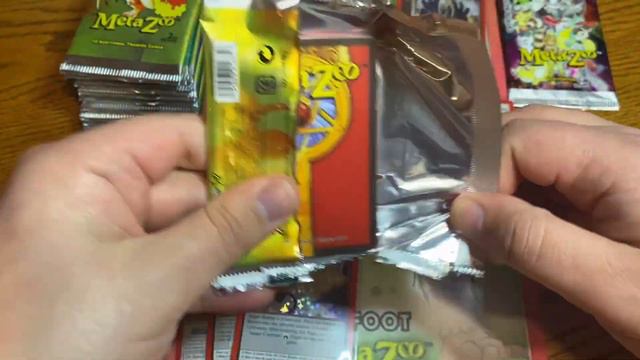 Opening unboxing Metazoo Cryptid Nation 2nd Edition Booster Box Break Packs Holo Cards смотреть онлайн