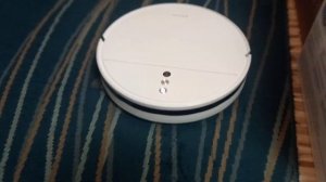 Dreame F9 delivers water well on a napkin. Робот отлично подаёт воду на салфетку в режиме МАХ