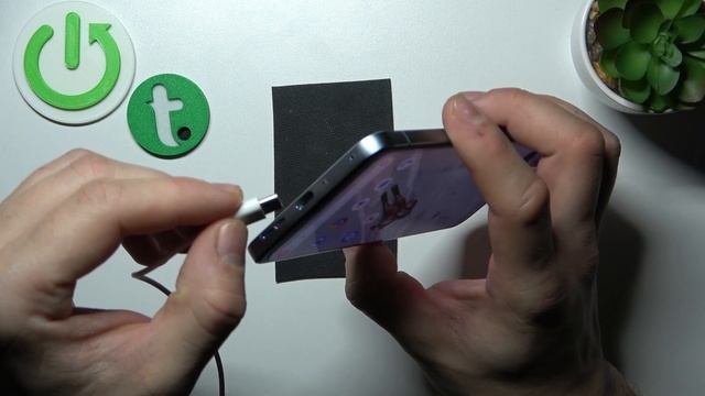 How to Connect Headphones with NOKIA X30 – Wireless Connection смотреть онлайн