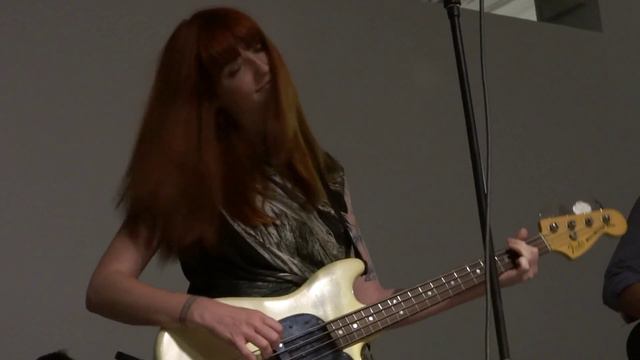 La Sera at Helmut Lang FNO, New York - Sep-06-12 - "Love That's Gone" смотреть онлайн