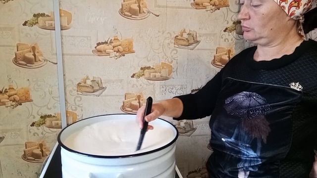 утро коровы,делаю брудерную,варим сыр смотреть онлайн