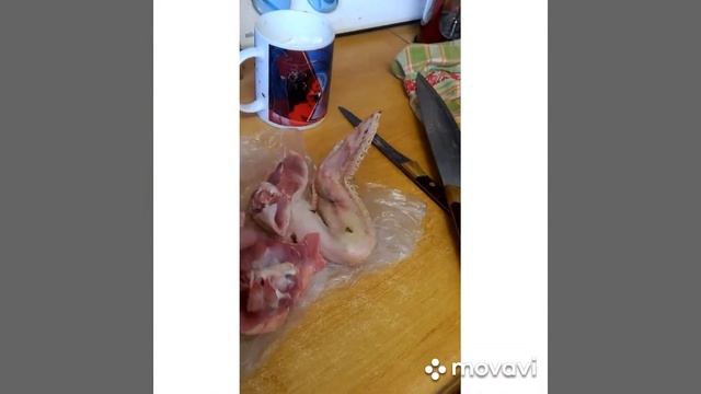 Зарубили петуха, перепахали теплицу, завели Волгу после зимы. смотреть онлайн