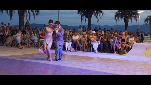 Milonga - Démonstration de tango Argentin. смотреть онлайн