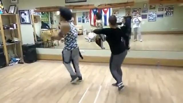 SALSA CUBANA (CASINO) Advanced. Yoanis Meneses & Olga Samoilova смотреть онлайн