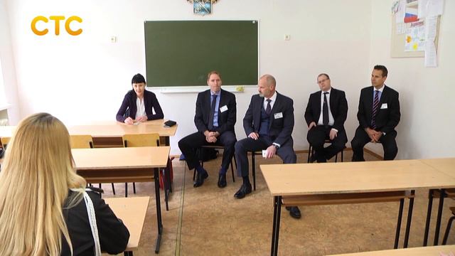 Экскурсия иностранных полицеских в ИПА колледж