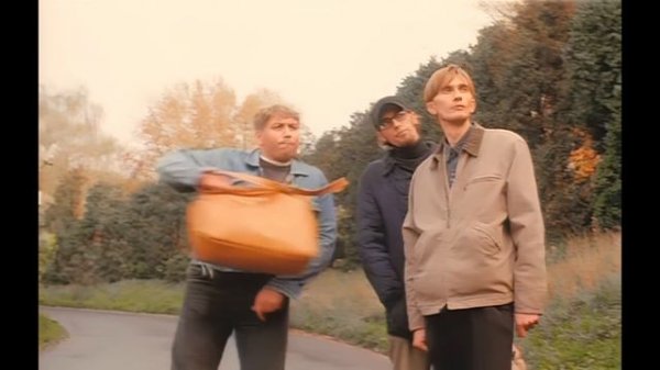 ДМБ — Попытка прапора убежать.