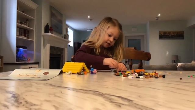 Lego Minecraft The Farm Cottage 21144 смотреть онлайн