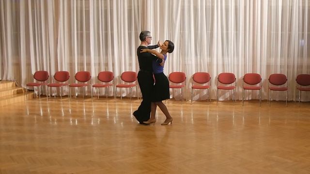 Slow Foxtrot Basic Lesson | Ballroom Dance смотреть онлайн