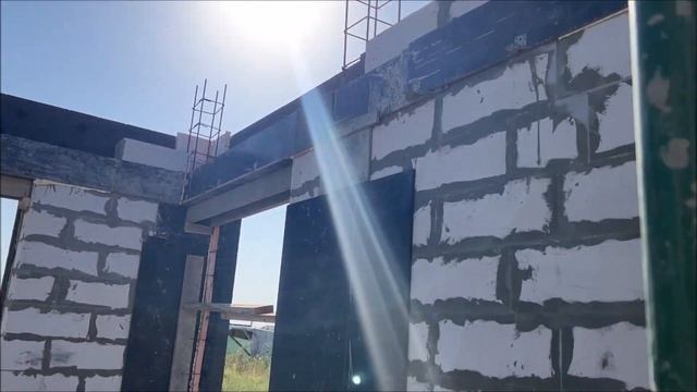 СТРОИТЕЛЬСТВО ДОМА ИЗ ГАЗОБЛОКА стены газоблок 300мм Д500 + кирпич облицовочный ч 5 смотреть онлайн