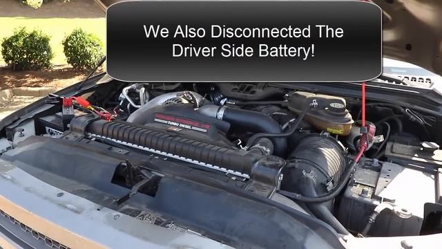 Watch the Powerfy™ Plus jump start this dead 2005 Ford Excursion Diesel смотреть онлайн