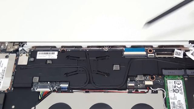 Mi Notebook Air 12 SSD replacement, How to Open & Internals смотреть онлайн