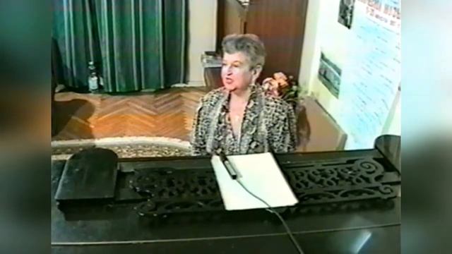 В милом городе моём - Клавдия Шульженко [1998] смотреть онлайн