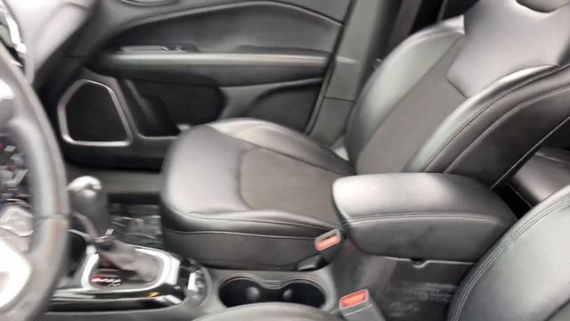 2018 Jeep Compass Altitude Monroe, Evansville, Verona, Belleville, Freeport WI смотреть онлайн