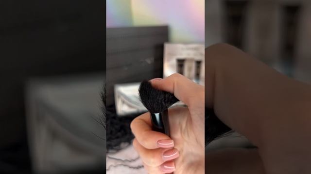 7 помощников для твоего идеального макияжа ✨ #кисти #кистидлямакияжа #shorts #limoni смотреть онлайн