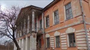Усадьба, тюрьма НКВД , приют для беспризорников и деревенский клуб