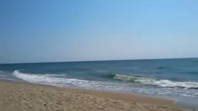 Пляж в Каролино-Бугаз смотреть онлайн