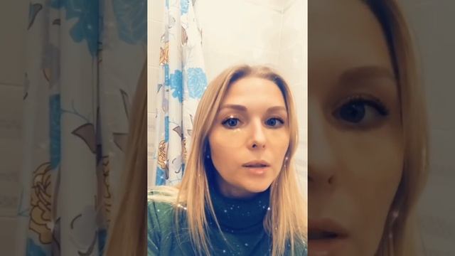 Гидрогелевые патчи под глаза «АНТИПАНДА» с Гиалуроном и «золотым» Шиммером смотреть онлайн