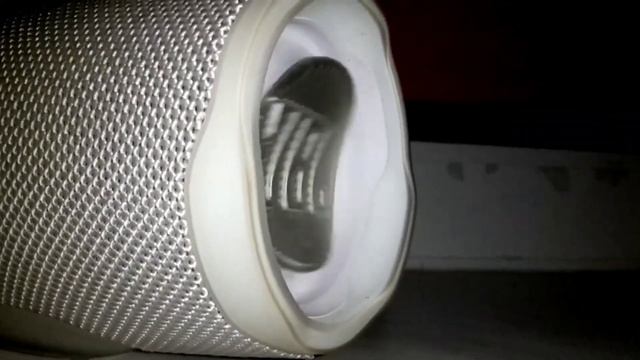 JBL CHARGE 4 WHITE!!!! [LOW FREQUENCY MODE] BASS TEST (GG VERSION!!!!) SHOUTOUT TO LOW BASS FAN OPE смотреть онлайн
