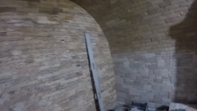СЕРИЯ 3!Облицовка Винного Погреба Ракушечником в Процессе работы смотреть онлайн