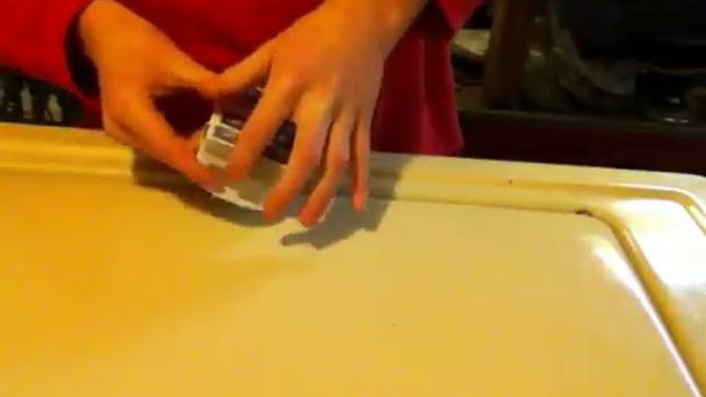 Color Bind - Card Trick смотреть онлайн