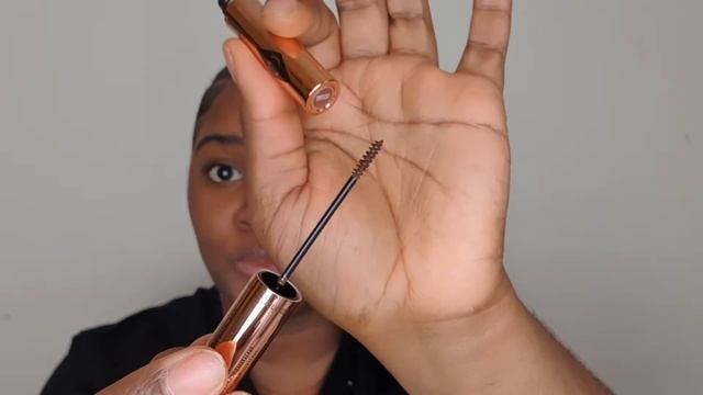 NEW CHARLOTTE TILBURY SUPERMODEL BROWS COMPARED TO HUDA BEAUTY BEAUTY BOMB BROWS | BROW TUTORIAL смотреть онлайн